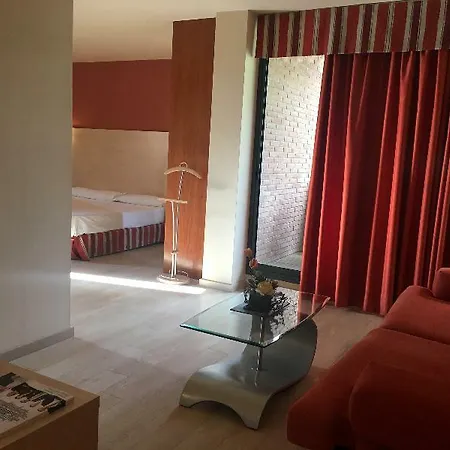 Hotel Crisol La Selva 3*