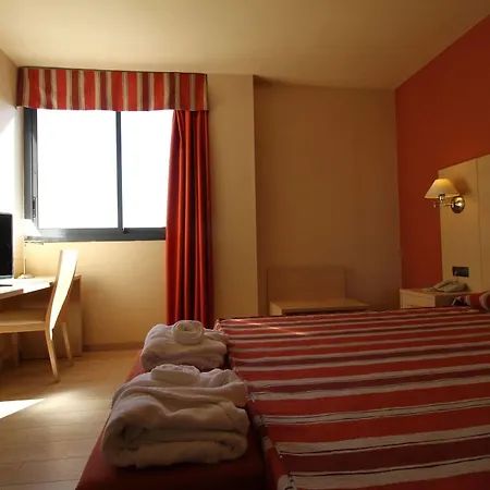 Hotel Crisol La Selva 3*