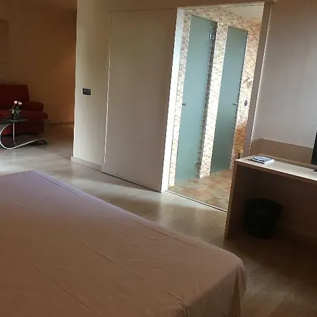 Hotel Crisol La Selva 3*