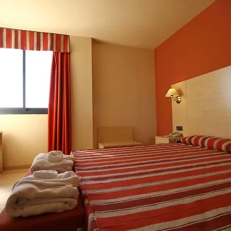 Hotel Crisol La Selva 3*
